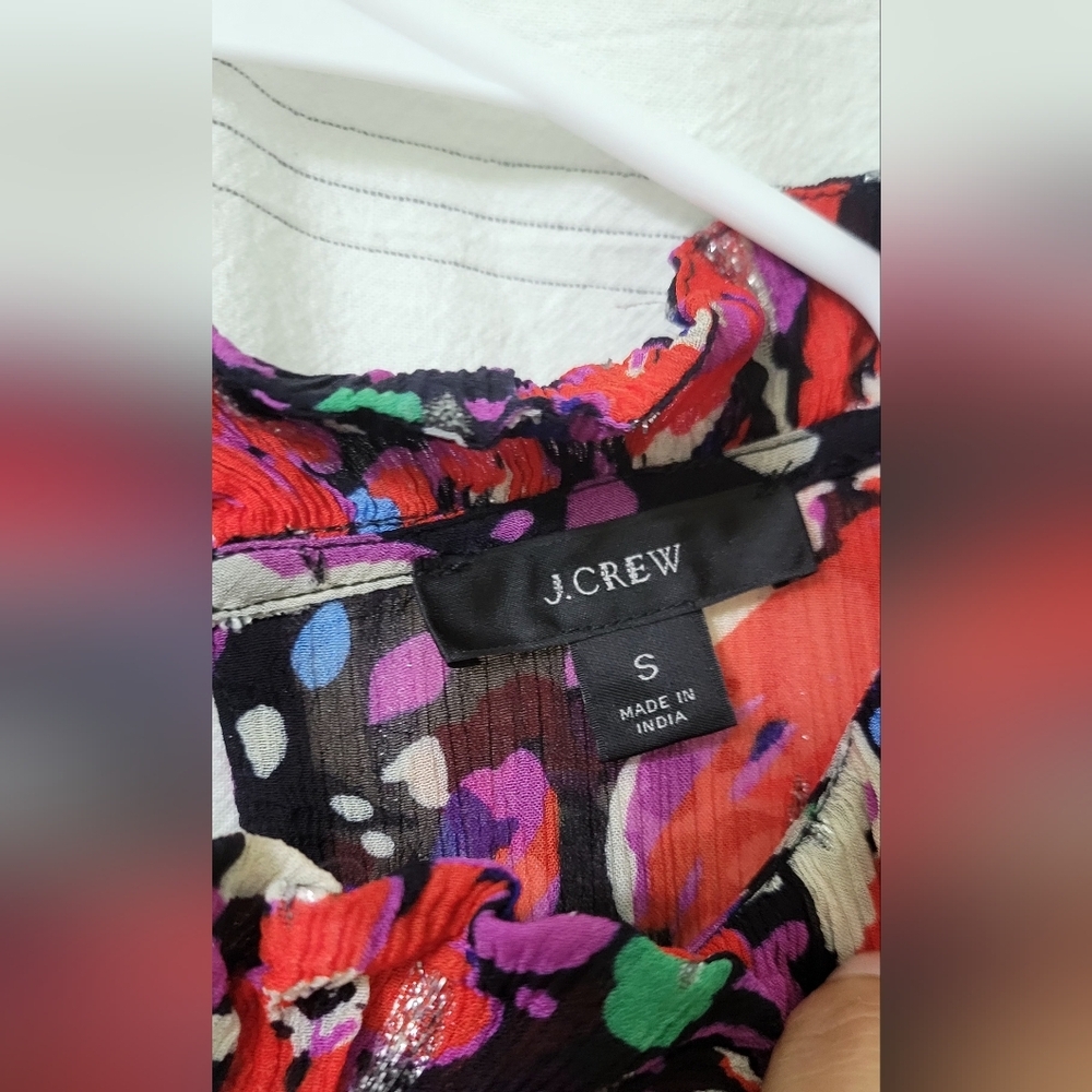 J. CREW Smocked popover Floral Blouse Size Small EUC - Picture 5 of 16